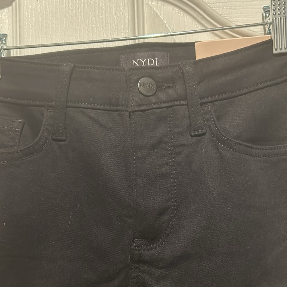NYDJ Sheri Riveted Black Jeans Size 2 NWT - Picture 4 of 6
